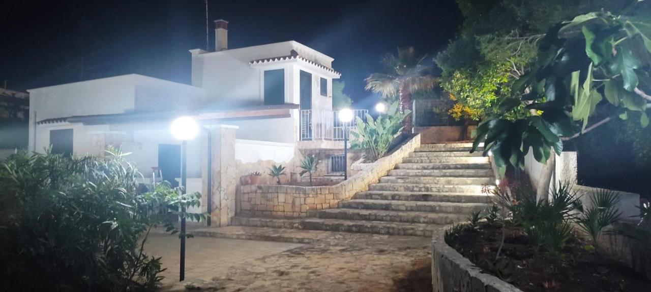 Clave, Affittacamere, Casa Vacanze Cozze Экстерьер фото