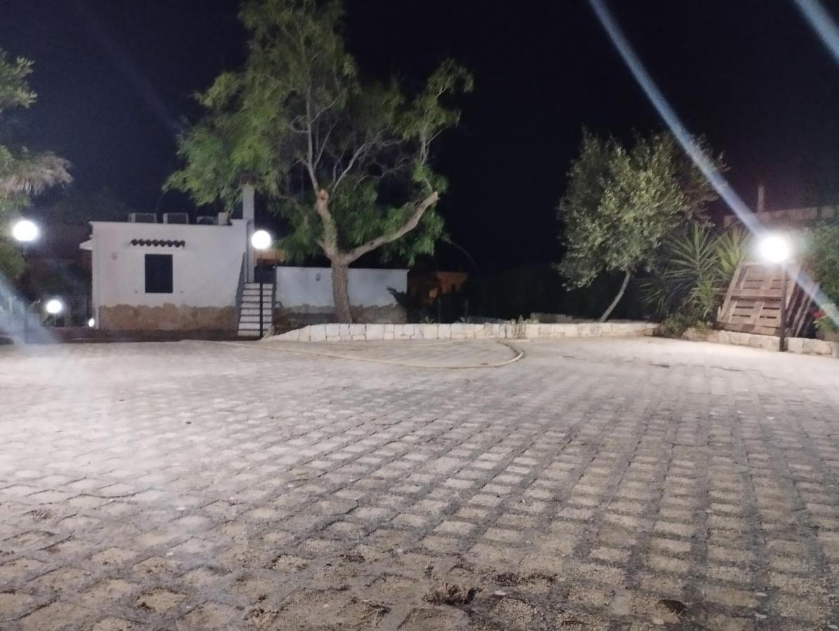 Clave, Affittacamere, Casa Vacanze Cozze Экстерьер фото