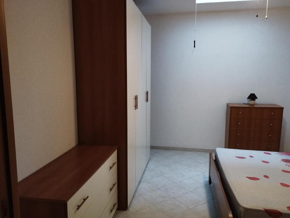 Clave, Affittacamere, Casa Vacanze Cozze Экстерьер фото