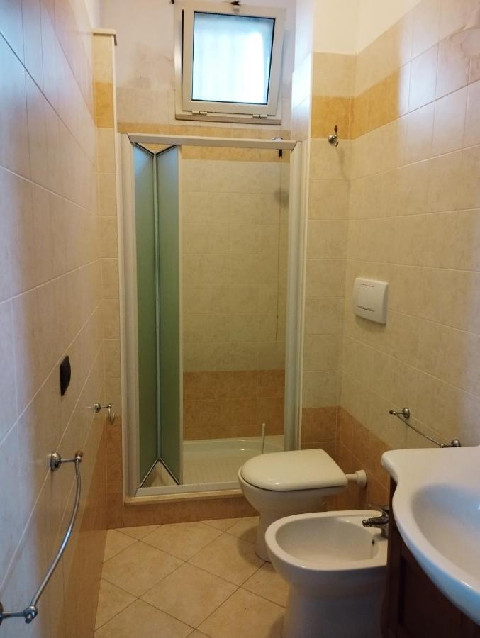Clave, Affittacamere, Casa Vacanze Cozze Экстерьер фото