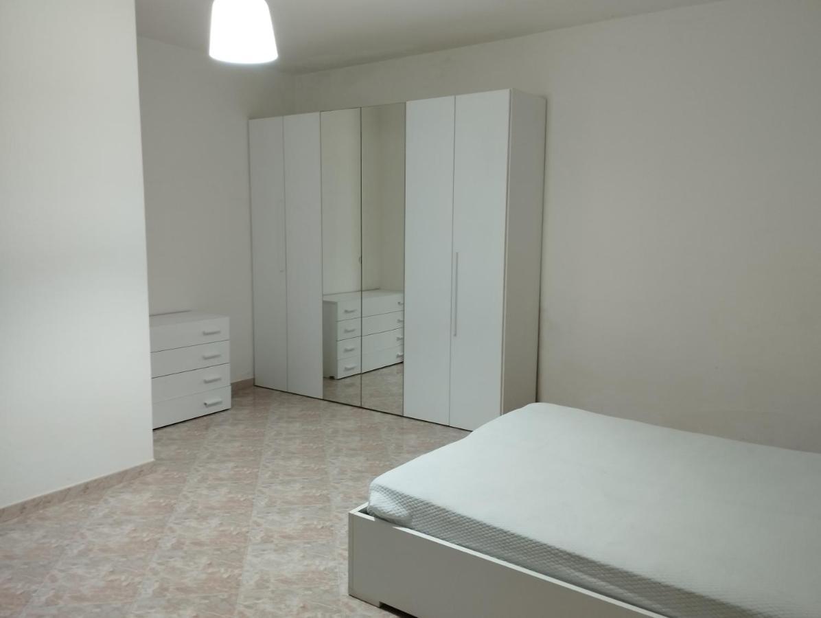 Clave, Affittacamere, Casa Vacanze Cozze Экстерьер фото