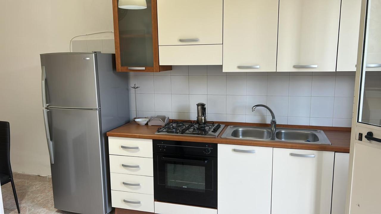 Clave, Affittacamere, Casa Vacanze Cozze Экстерьер фото
