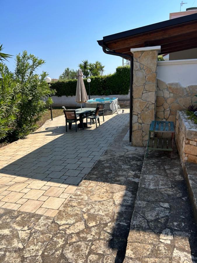 Clave, Affittacamere, Casa Vacanze Cozze Экстерьер фото